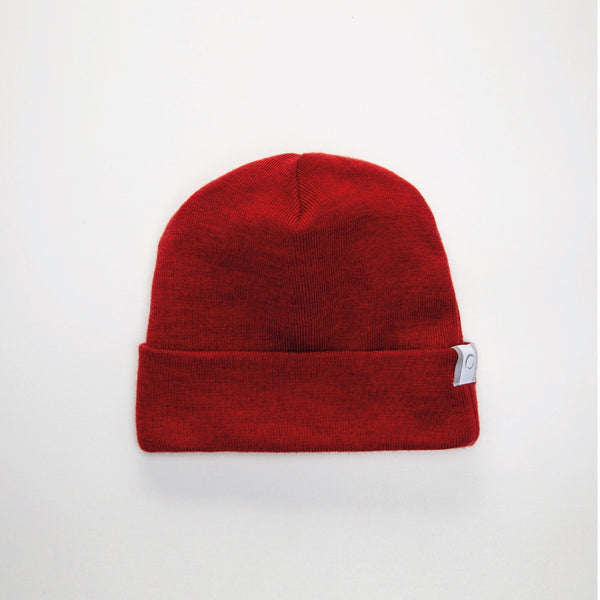 Tuque en laine mérinos rouge / Red merino wool toque by Volprivé.