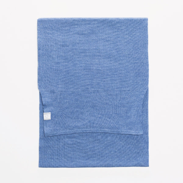 Foulard écharpe en laine mérinos bleu pâle / Scarf in merino wool light blue by Volprivé.