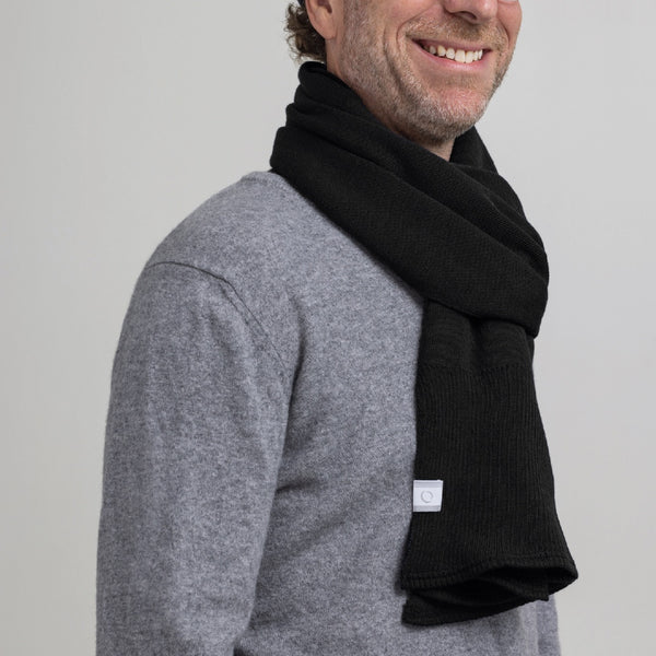 STELLA extra-fine merino wool scarf